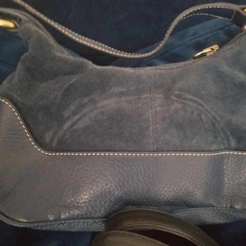 Purses Bundled - Picture 4 of 5